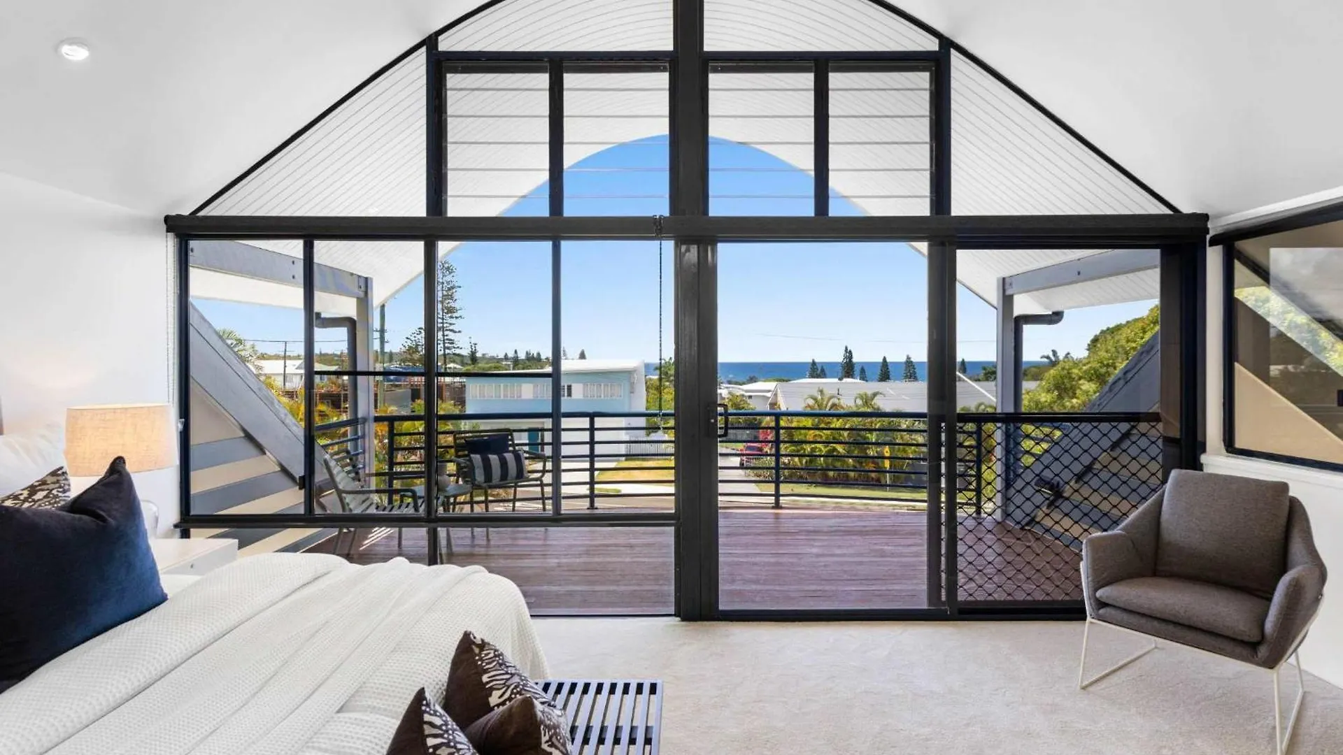Kings Coastal Haven Villa Caloundra