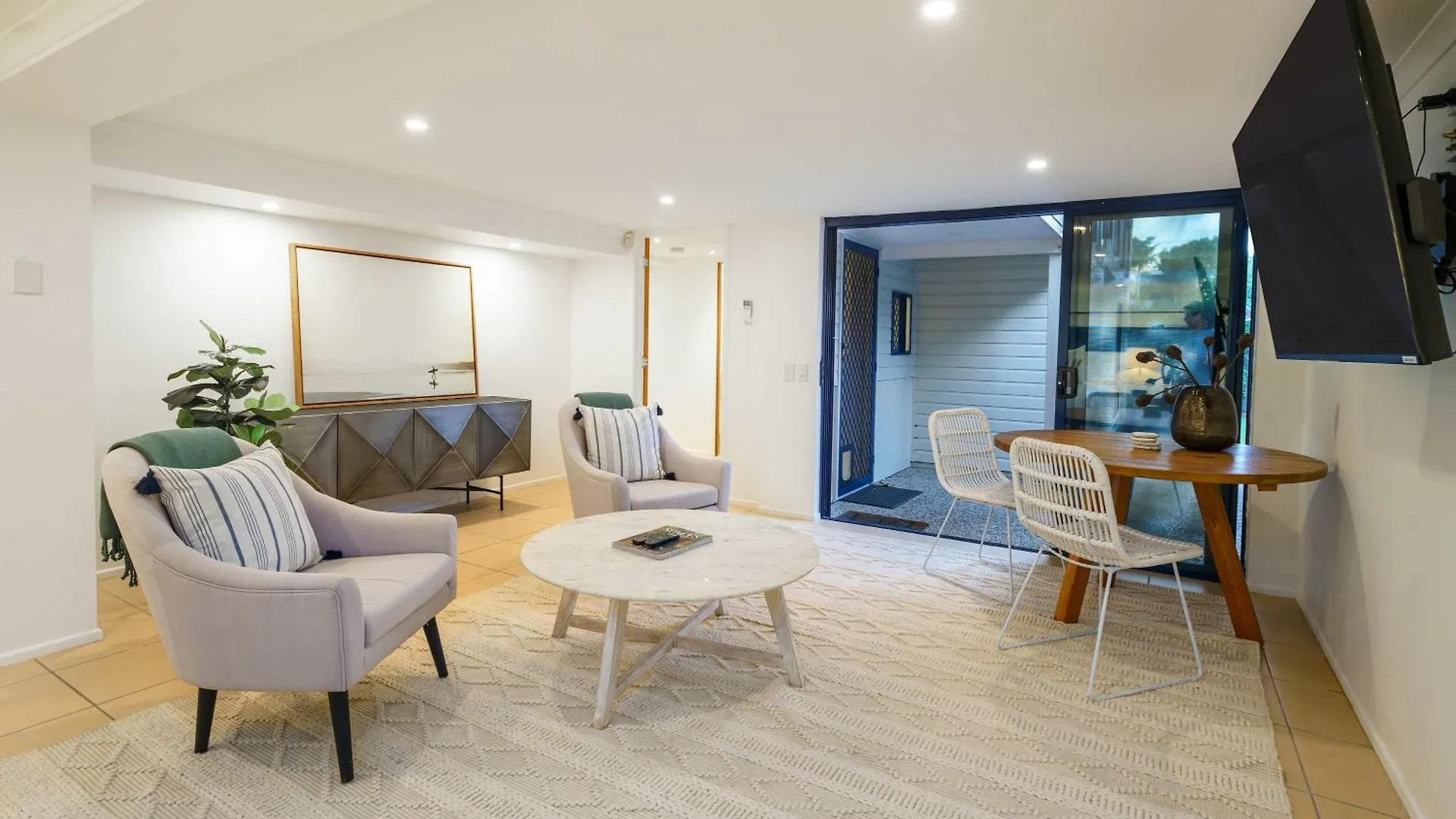 Kings Coastal Haven Villa Caloundra Australia